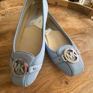 Michael Kors Pale Blue Shoes SZ 10